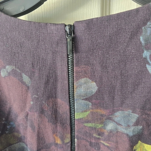 Trina Turk Natasha Floral Dress 6 Women Kneel Length Pencil Lined Boho Coastal - Picture 10 of 10